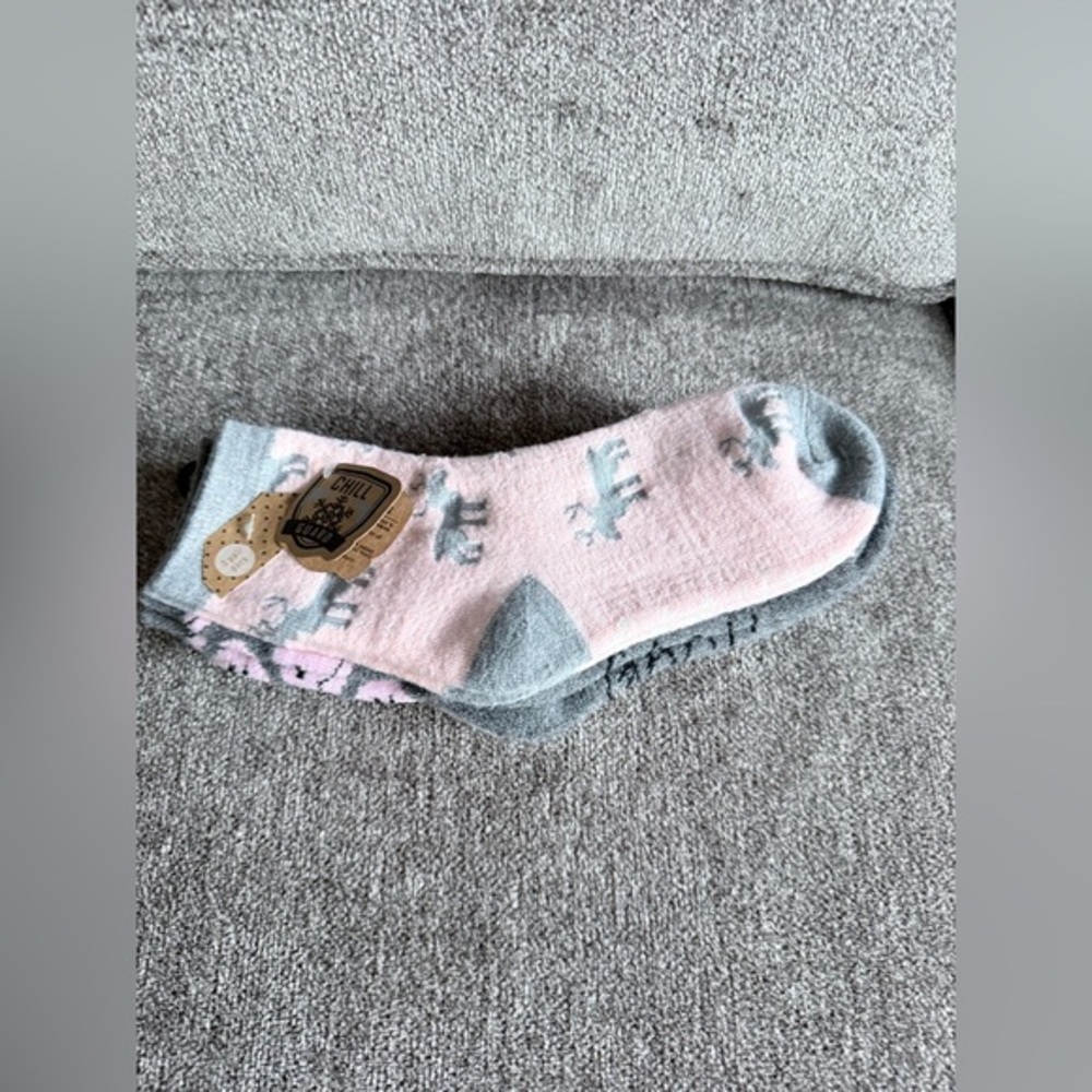 NWT GAA HUU youth 3-pk. thermal insulated soft cozy socks.